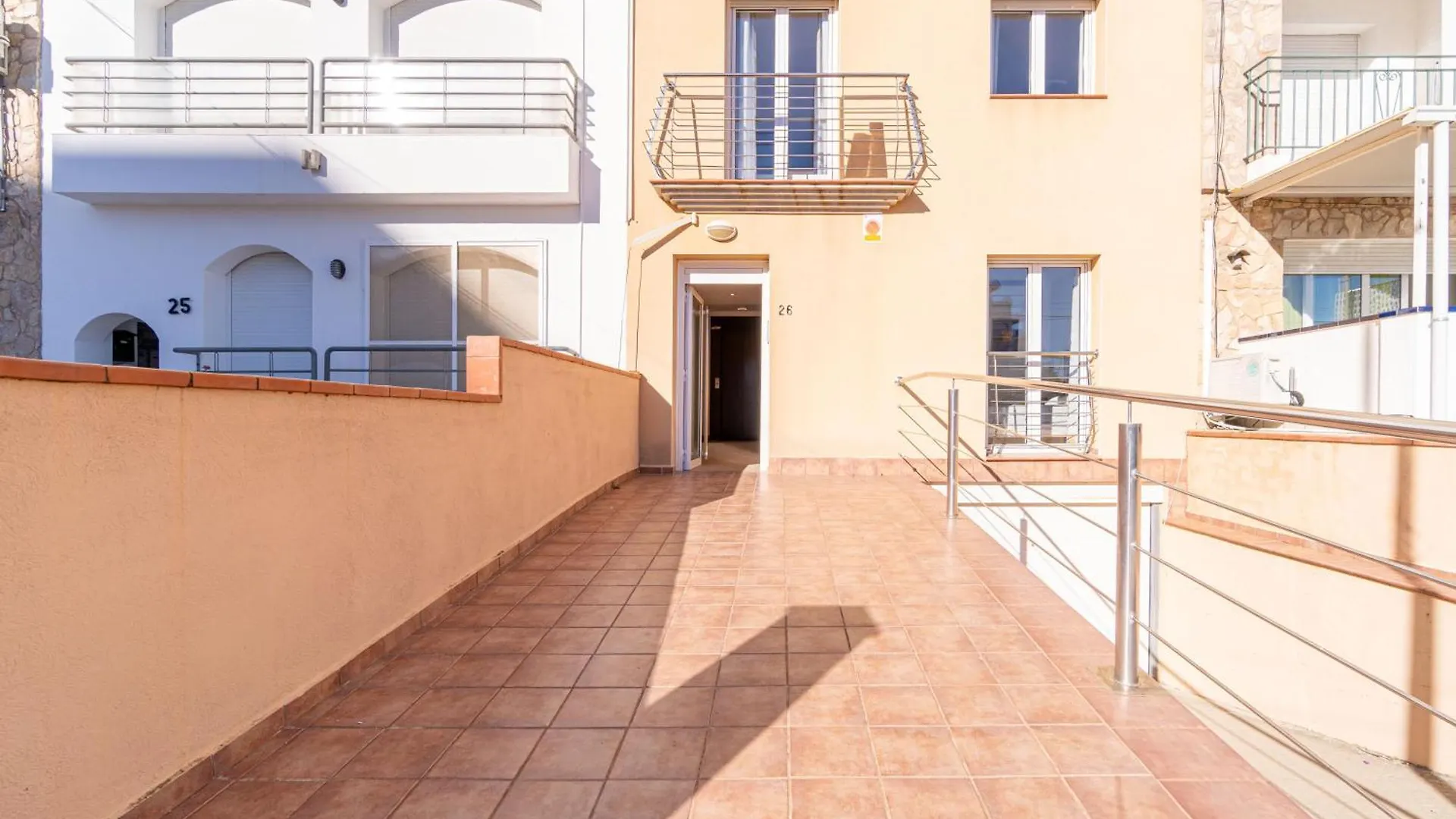 Apart-Rent Apartment Port Salins 0155 Empuriabrava İspanya